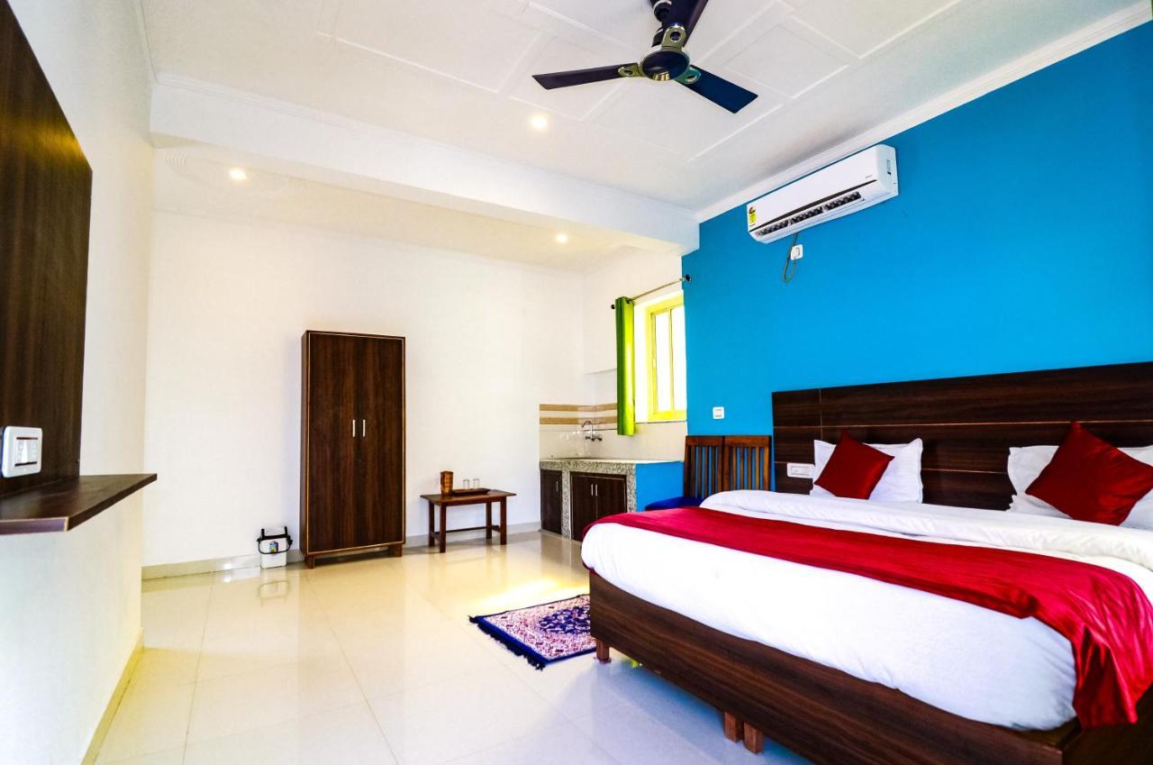 Manzil Hostel Ришикеш Экстерьер фото